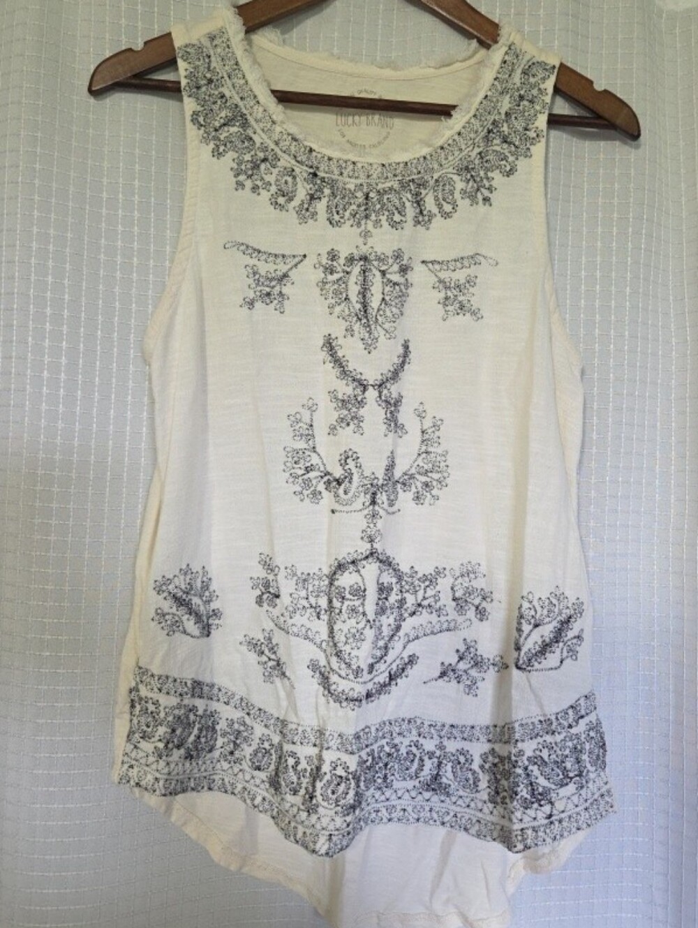 Lucky Brand Boho Embroidery Fringed Neckline Ivory And Black Tank Top Size M